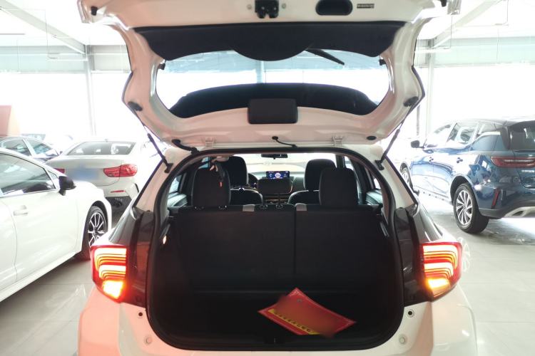 Used Toyota YARiS L Zhi Xuan 2020 X-Trail X 1.5L CVT Leading Edition