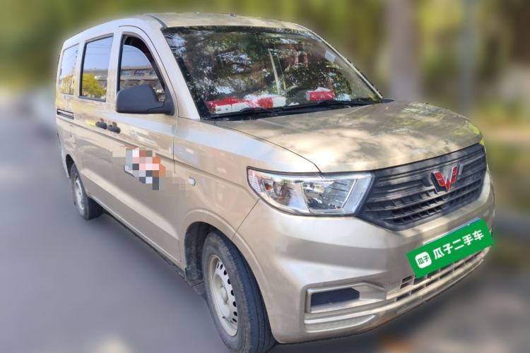 Used Wuling Hongguang V 2019 1.5L Base Version China VI LAR Front Right 45 Deg