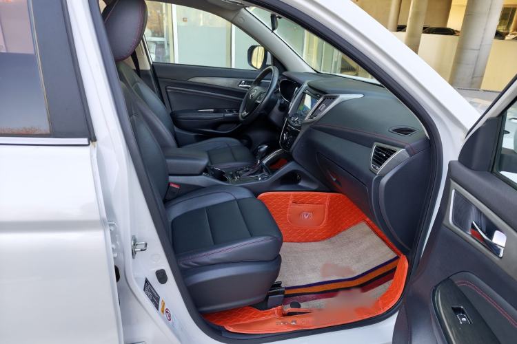 Used CHANGAN CS75 2017 Shangkui Edition 1.5T Automatic Fengxiang Model
