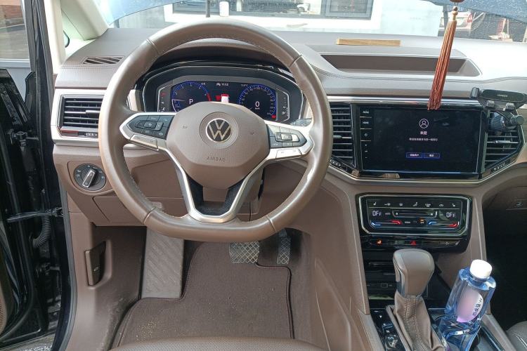 Used Volkswagen Viloran 2020 380TSI Prestige Edition Steering Wheel