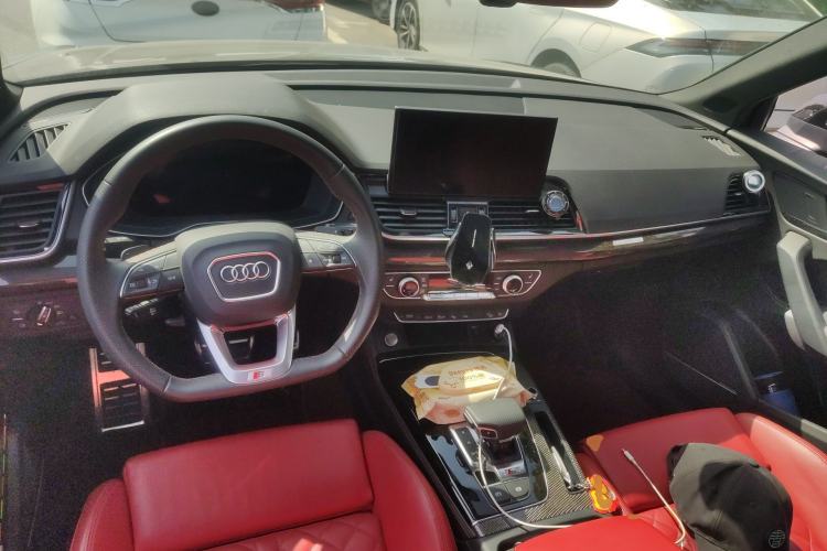 Used Audi SQ5 Sportback 2023 3.0 TFSI quattro Center Console