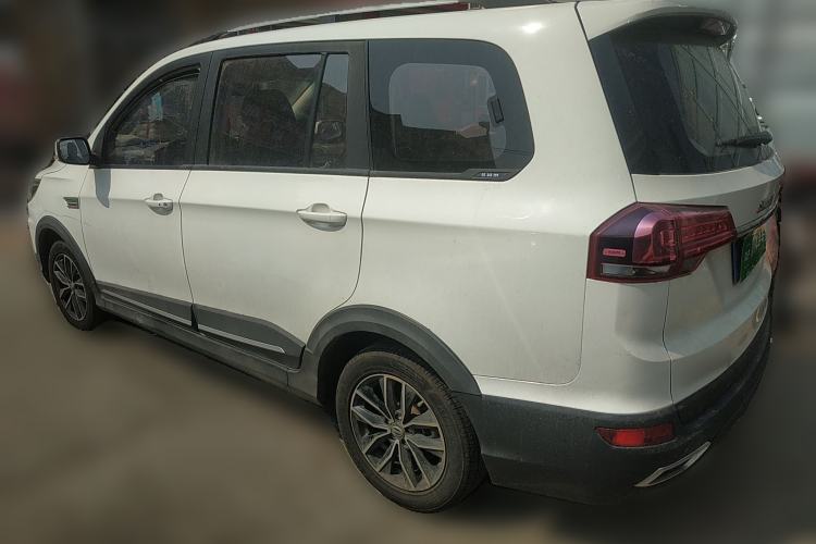 Used SWM X3 2021 1.5L Manual Comfort Version 7 Seats Rear Left 45 Deg