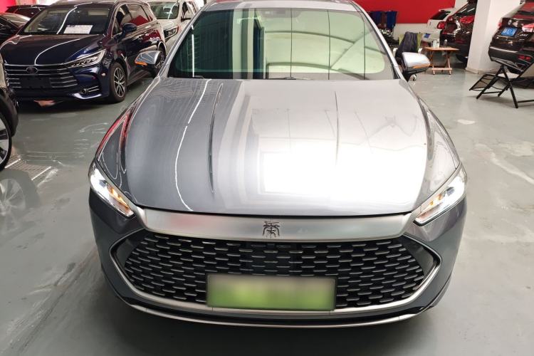 Used BYD Qin PLUS 2021 DM-i 55KM Flagship Model Front
