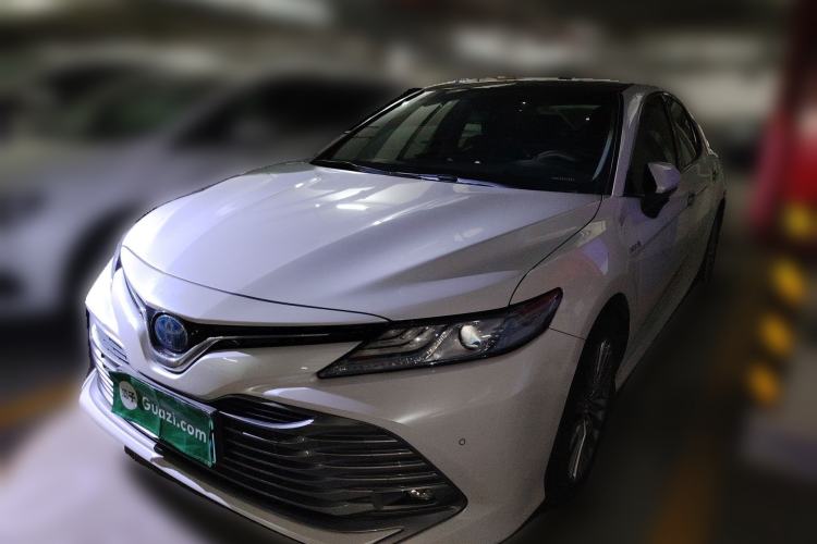 Used Toyota Camry 2019 Dual-Engine 2.5 HG Luxury Edition China VI Standard