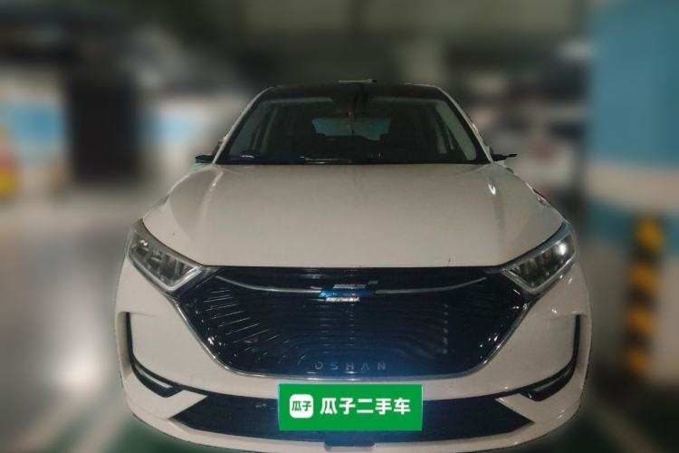 Used CHANGAN OSHAN X7 2020 1.5T Manual Luxury Version Front