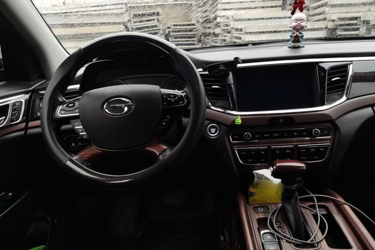 Used GAC Trumpchi GS8 2017 320T Two-Wheel Drive Luxury Smart Connectivity Version (7 Seats)
