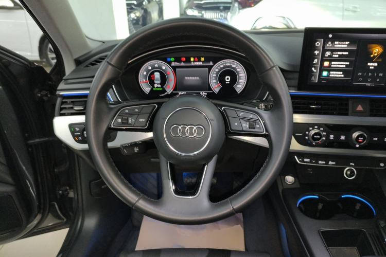 Used Audi A4L 2024 40 TFSI Fashion Dynamic Model
