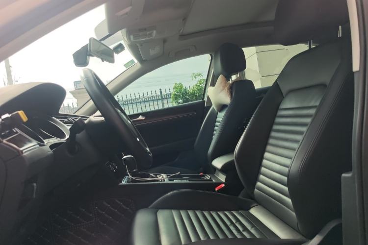 Used Volkswagen Magotan 2019 330TSI DSG Leading Model China VI Standard
