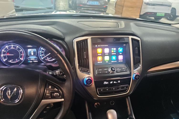 Used Changan CS95 2017 2.0T Two-Wheel Drive Zhitu Edition