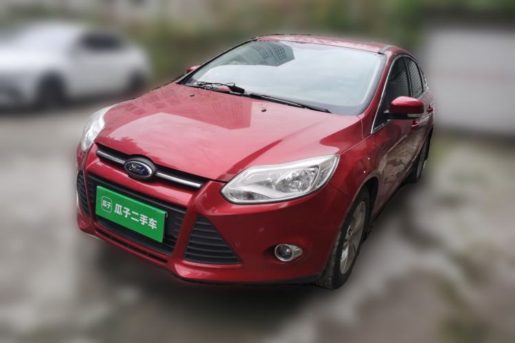 Used Ford Focus 2012 Sedan 1.6L Automatic Fashion Edition