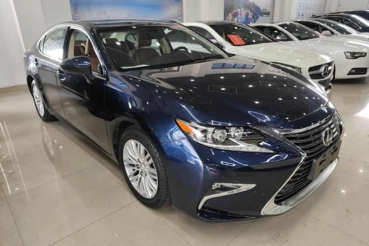 Used Lexus ES 2015 200 Elite Edition
