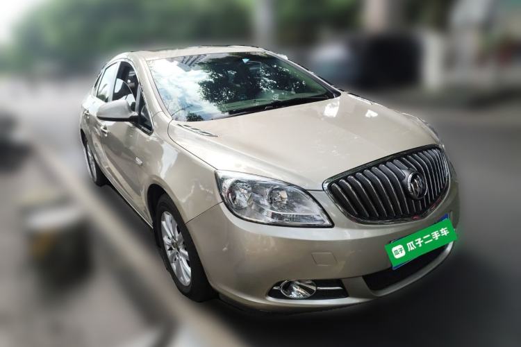 Used Buick GT 2013 GT 1.6L Automatic Fashion Edition Front Right 45 Deg