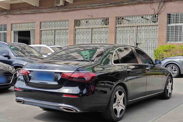 Used Mercedes-Benz E-Class 2016 E 200 L
