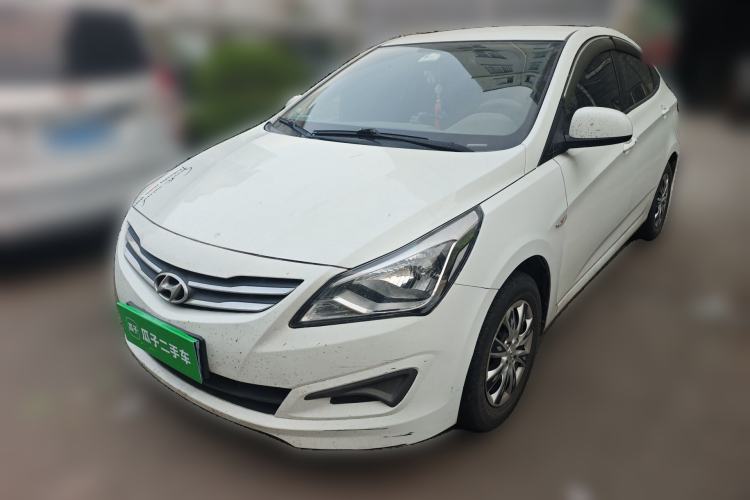 Used Hyundai Verna (older generation) 2016 1.4L Manual Fashion GS