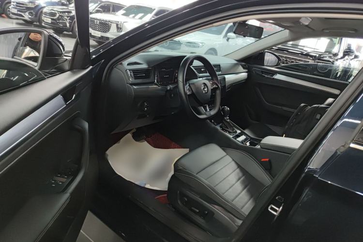 Used Skoda Superb 2024 TSI280 DSG Luxury Edition
