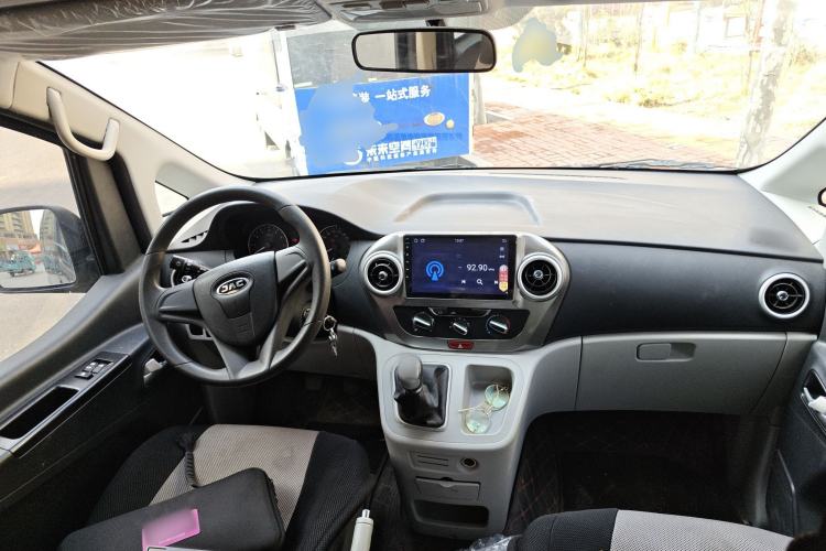 Used JAC Refine M3 2022 1.8L 7-seat Standard Edition