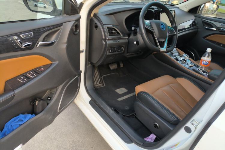 Used BYD Qin New Energy 2017 Qin EV300 Flagship Model Driver Seat