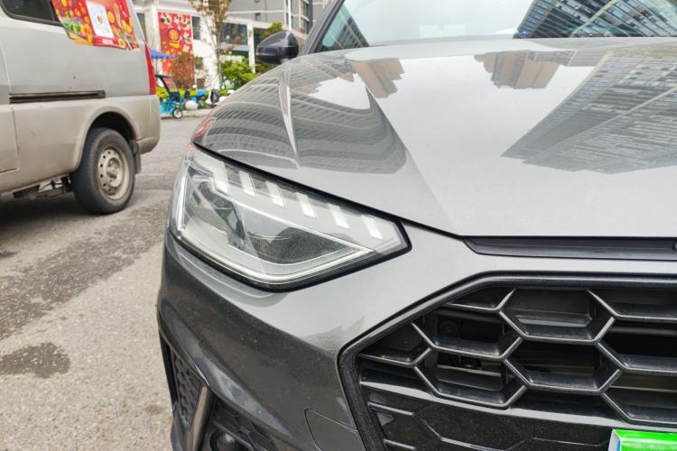 Used Audi A4L 2022 40 TFSI Luxury Dynamic Model
