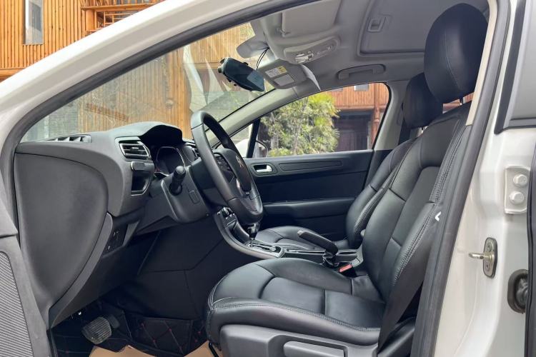 Used Citroen C4 Sega 2018 1.6L Automatic Luxury Model Left Front Seat