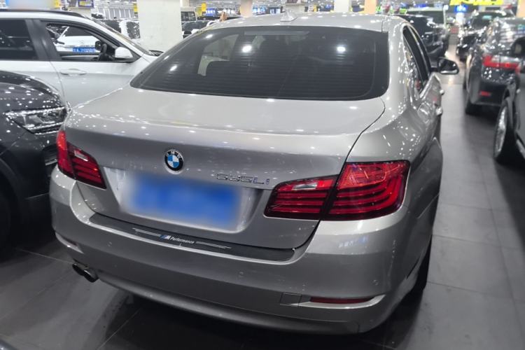 Used BMW 5 Series 2014 520i Elegant Edition
