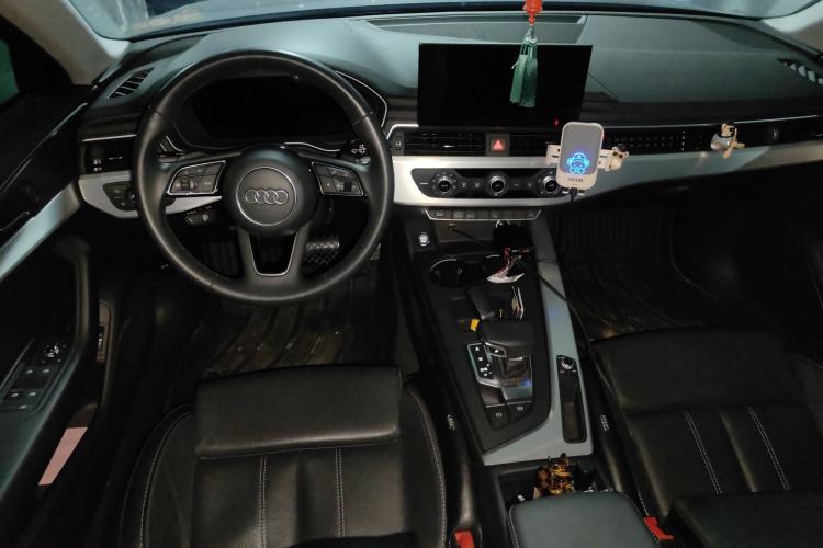 Used Audi A4L 2022 40 TFSI Fashion Dynamic Model
