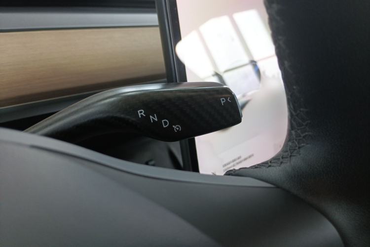 Used Tesla Model Y 2021 Standard Range Rear-Wheel Drive Version
