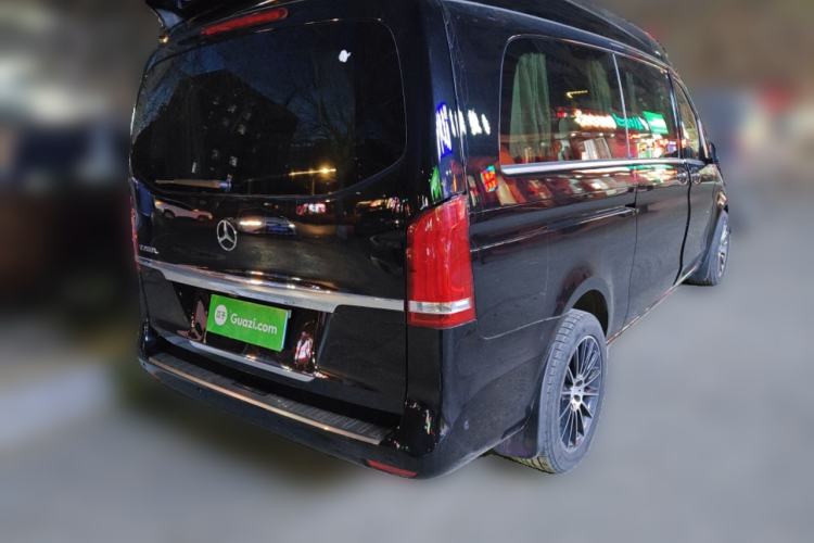 Used Xinkai V-Class 2017 Zhunyue V 260 L High-Roof Model Rear Right 45 Deg