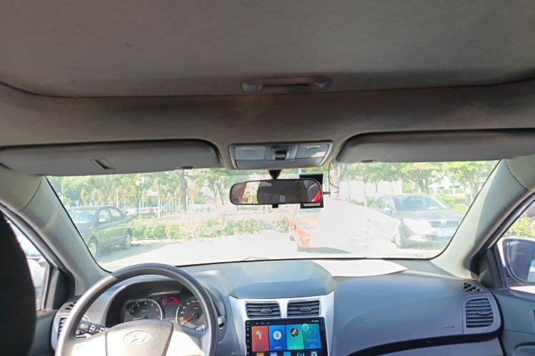 Used Hyundai Verna Ray 2014 1.4L Manual GLX