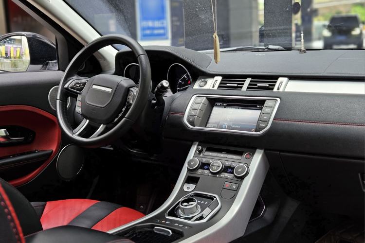 Used Land Rover Range Evoque 2014 2.0T 5-Door Ignite Edition
