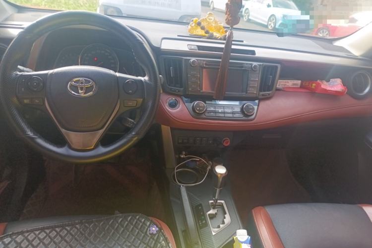 Used Toyota RAV4 2013 2.5L Automatic 4x4 Prestige Edition
