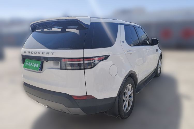 Used Land Rover Discovery 2020 2.0T SE Rear Right 45 Deg