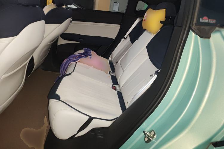 Used XPeng G6 2023 580 Long-Range Pro Left Rear Seat