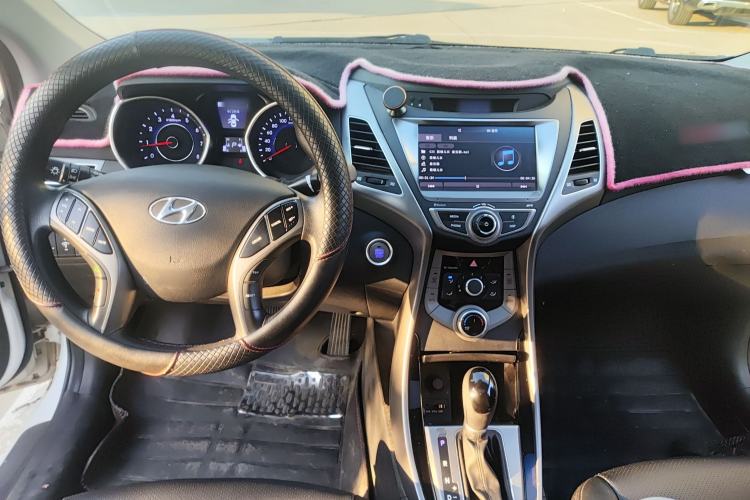 Used Hyundai Elantra (5th Generation / Langdong) 2016 1.6L Automatic Prestige Model