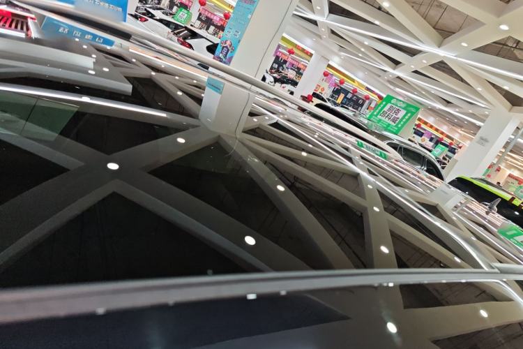 Used Volkswagen Tiguan L 2019 Updated Version 330TSI Automatic Two-Wheel Drive Panoramic Comfort Edition China VI Standard Roof