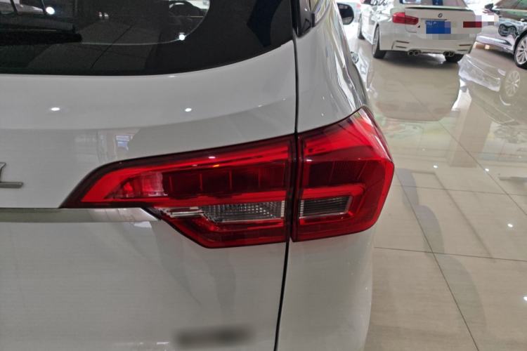 Used Haval M6 2019 1.5T DCT Two-Wheel Drive Value Edition China VI Standard
