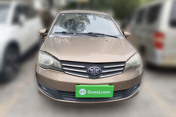 Used FAW Weizhi V5 2013 1.5L Manual Elite Model China IV Standard