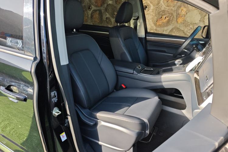 Used GAC Trumpchi M8 2023 Lingxiu Series 390T Prestige Edition