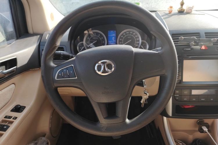 Used BAIC E Series 2013 Sedan 1.5L Manual Leshang Version
