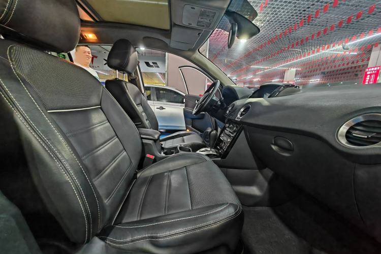 Used Renault Koleos 2015 2.5L 4x4 Comfort Edition
