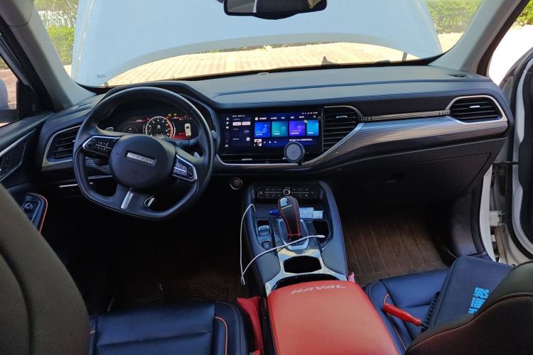 Used Haval F7 2021 2.0T Two-Wheel Drive i-Van