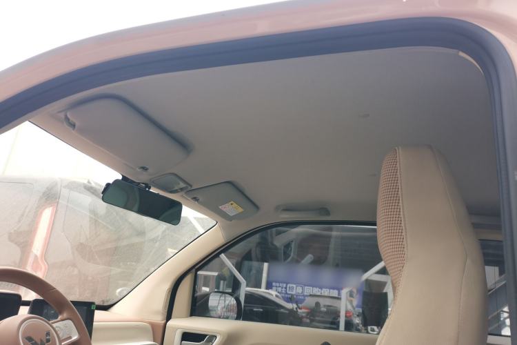 Used Wuling Hongguang MINIEV 2024 3rd Generation 215km Advanced Version
