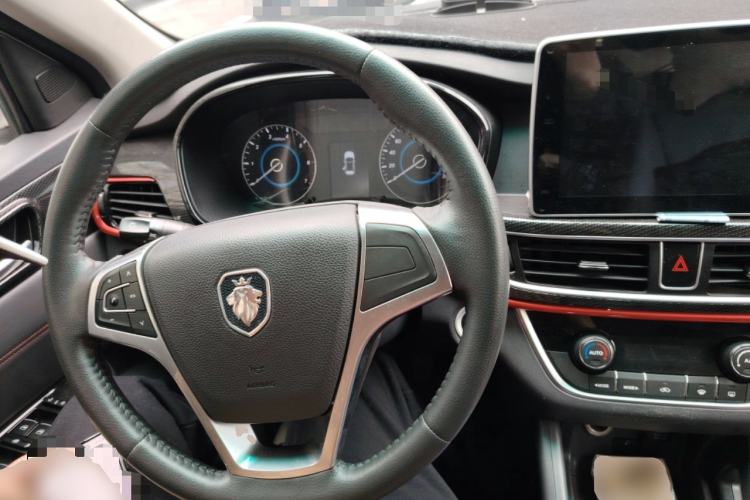 Used Foton Jiatu im8 2017 1.5L ZhiZun Model
