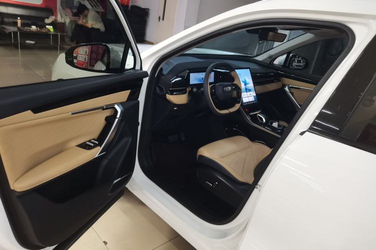 Used Geely Auto FX11 2023 1.5TD DCT Prestige Edition