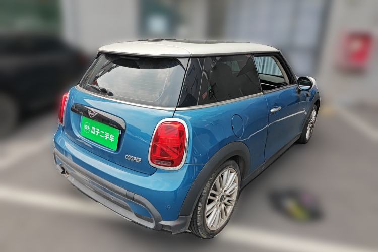 Used MINI 2022 1.5T COOPER Classic Edition