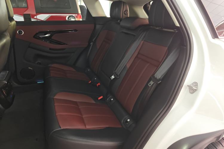 Used Land Rover Range Rover Evoque 2024 Aurora L 249 PS Prestige Light-Chasing Edition