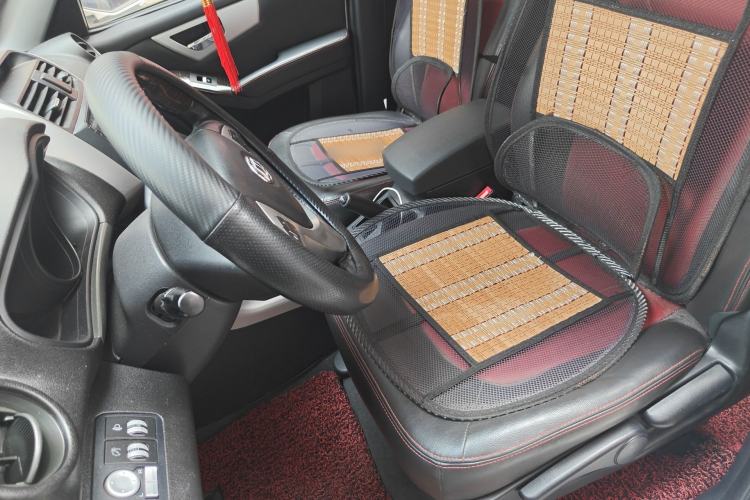 Used Lifan Auto X60 2015 1.8L CVT Comfort Model China IV Standard Left Front Seat