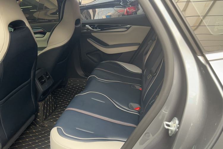 Used BYD Qin PLUS 2021 DM-i 55KM Flagship Model Interior 1