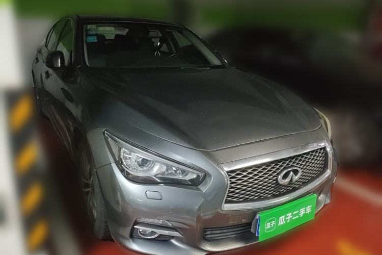 Used Infiniti Q50L 2015 2.0T Enjoyment Edition Front Right 45 Deg