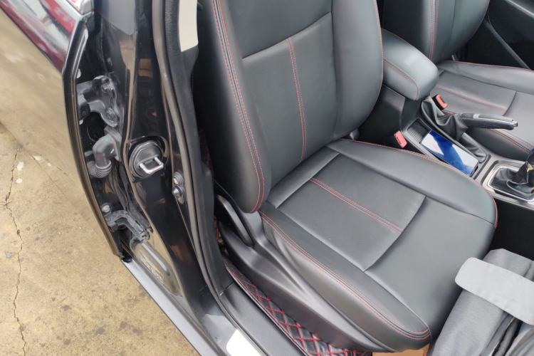 Used Zotye Z360 2017 1.5L Manual Luxury Model
