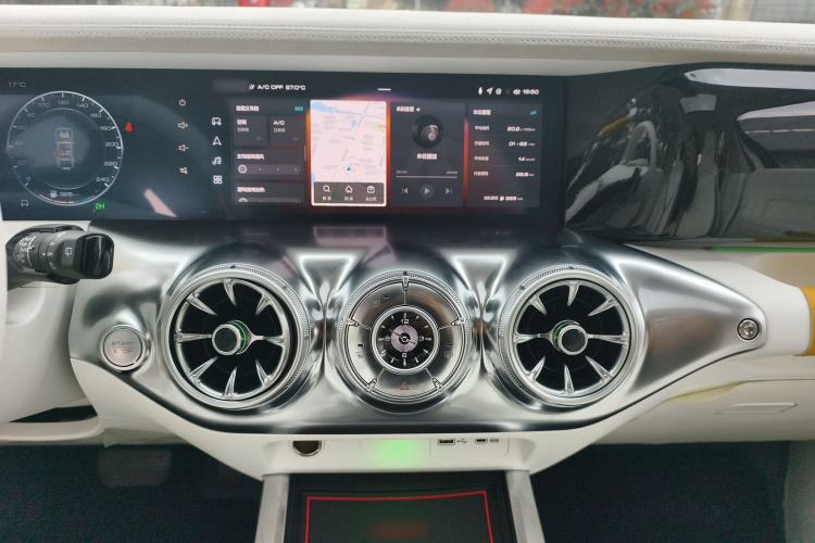 Used Cyberspace Tank 300 2021 2.0T Cyber Tank